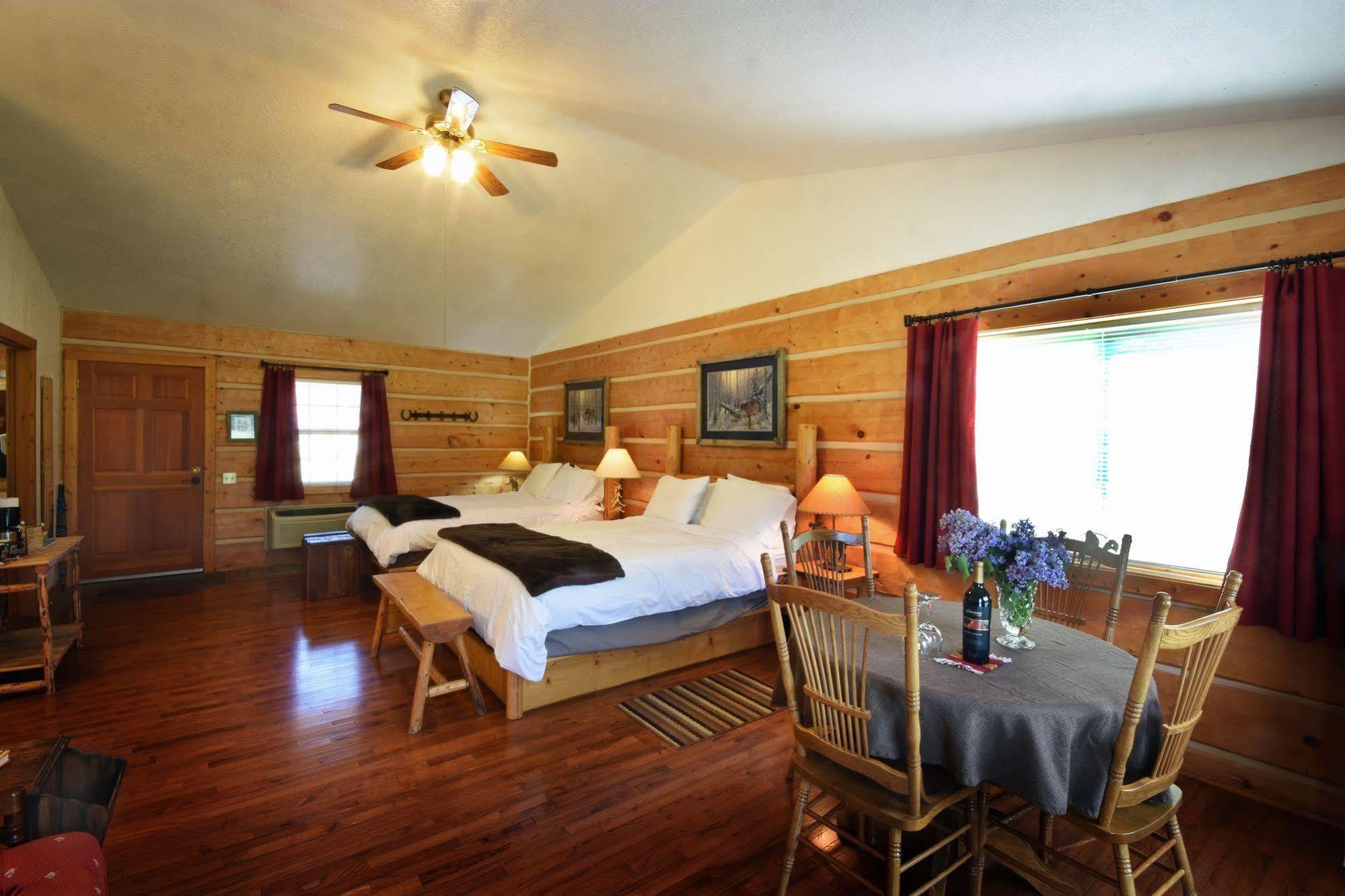 Bad Rock Bed And Breakfast Inn Columbia Falls Dış mekan fotoğraf