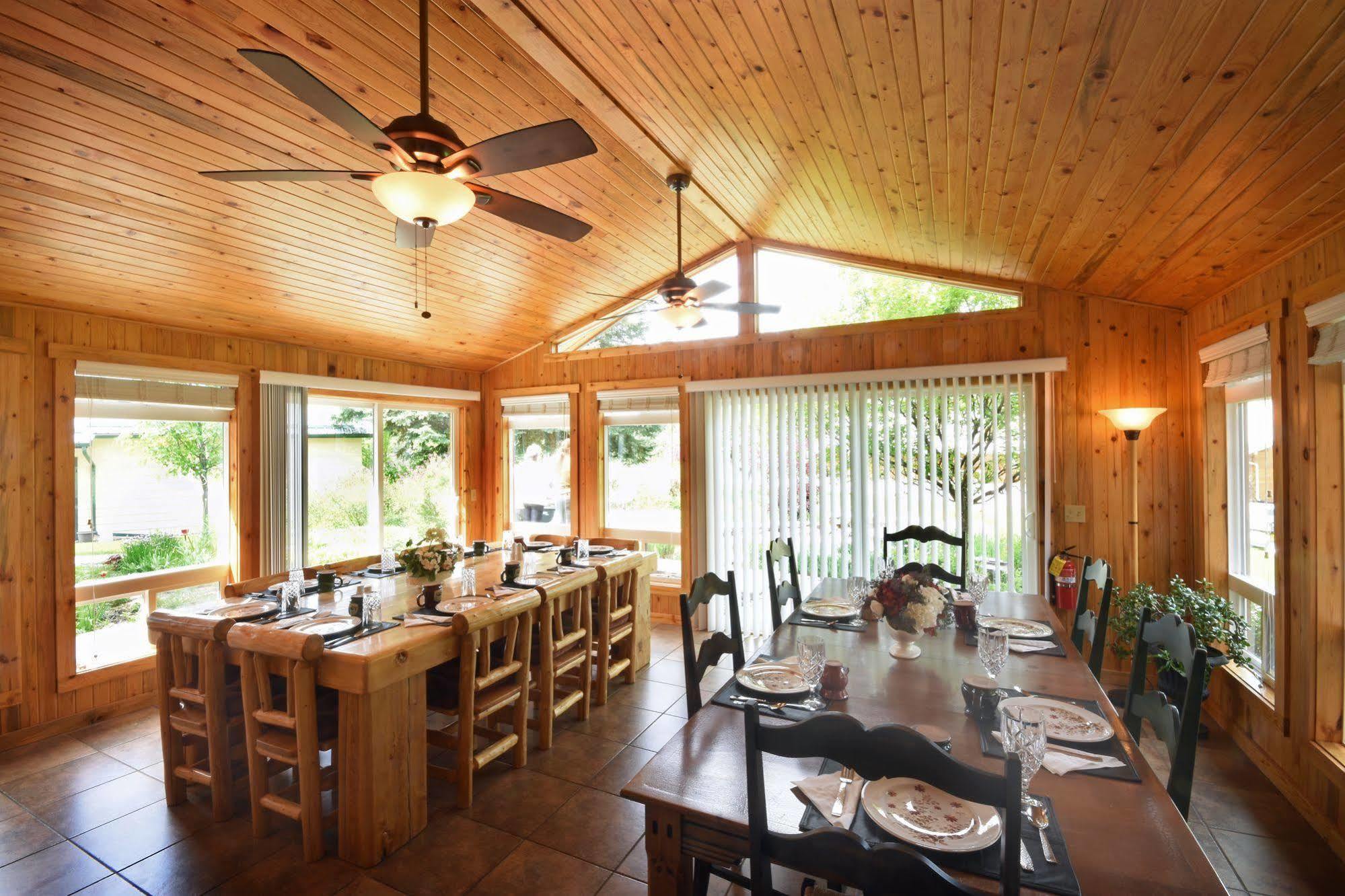 Bad Rock Bed And Breakfast Inn Columbia Falls Dış mekan fotoğraf